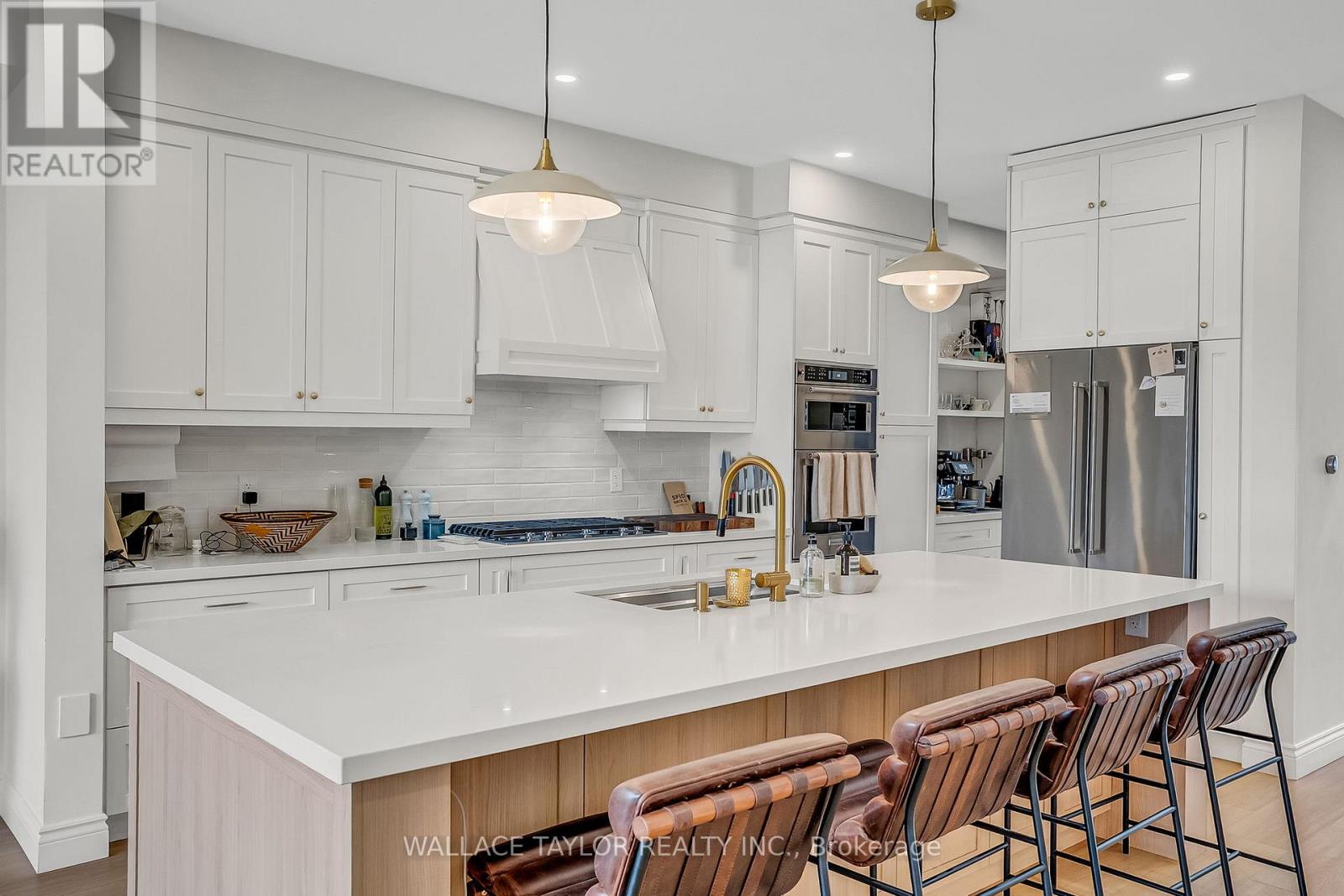 193 Perth Avenue, Toronto, Ontario  M6P 3X7 - Photo 12 - W13034182