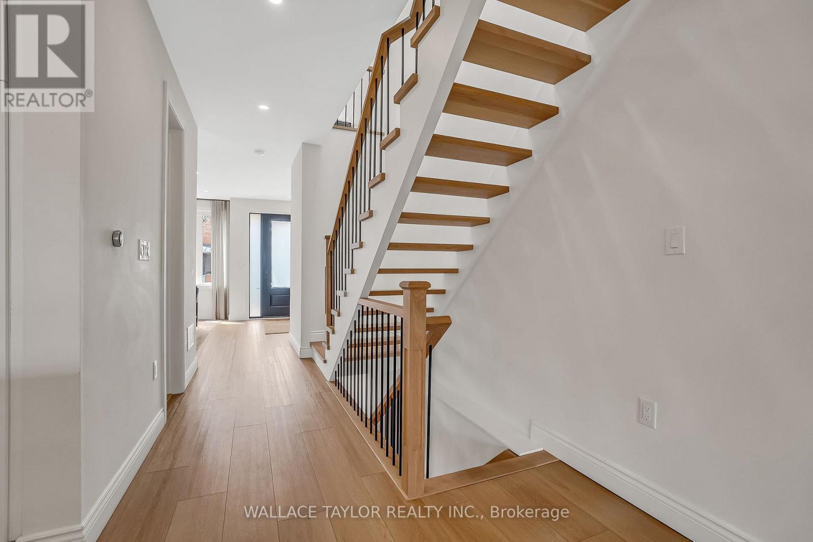 193 Perth Avenue, Toronto, Ontario  M6P 3X7 - Photo 22 - W13034182