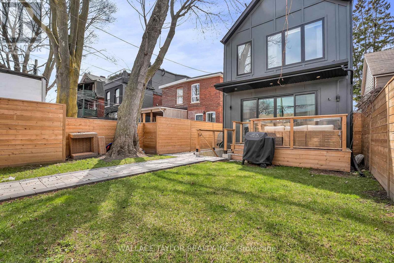193 Perth Avenue, Toronto, Ontario  M6P 3X7 - Photo 46 - W13034182