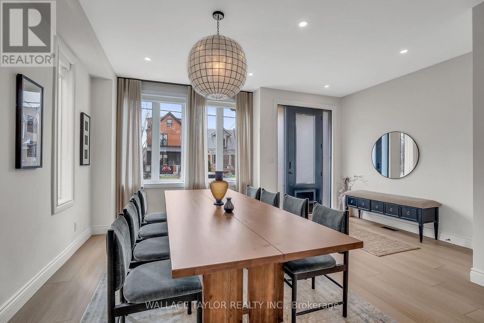 193 Perth Avenue, Toronto, Ontario  M6P 3X7 - Photo 5 - W13034182