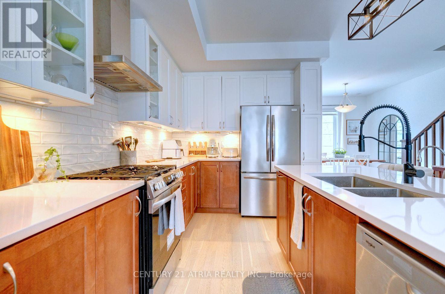 4022 Saida Street, Mississauga, Ontario  L5M 2S8 - Photo 17 - W13034184