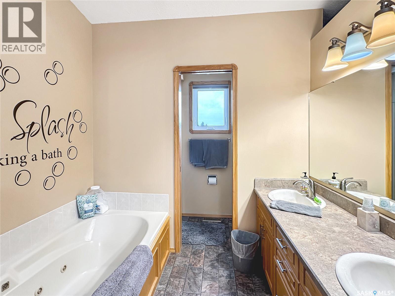 20 Willow Crescent, Fort Qu'appelle, Saskatchewan  S0G 1S0 - Photo 27 - SK030997