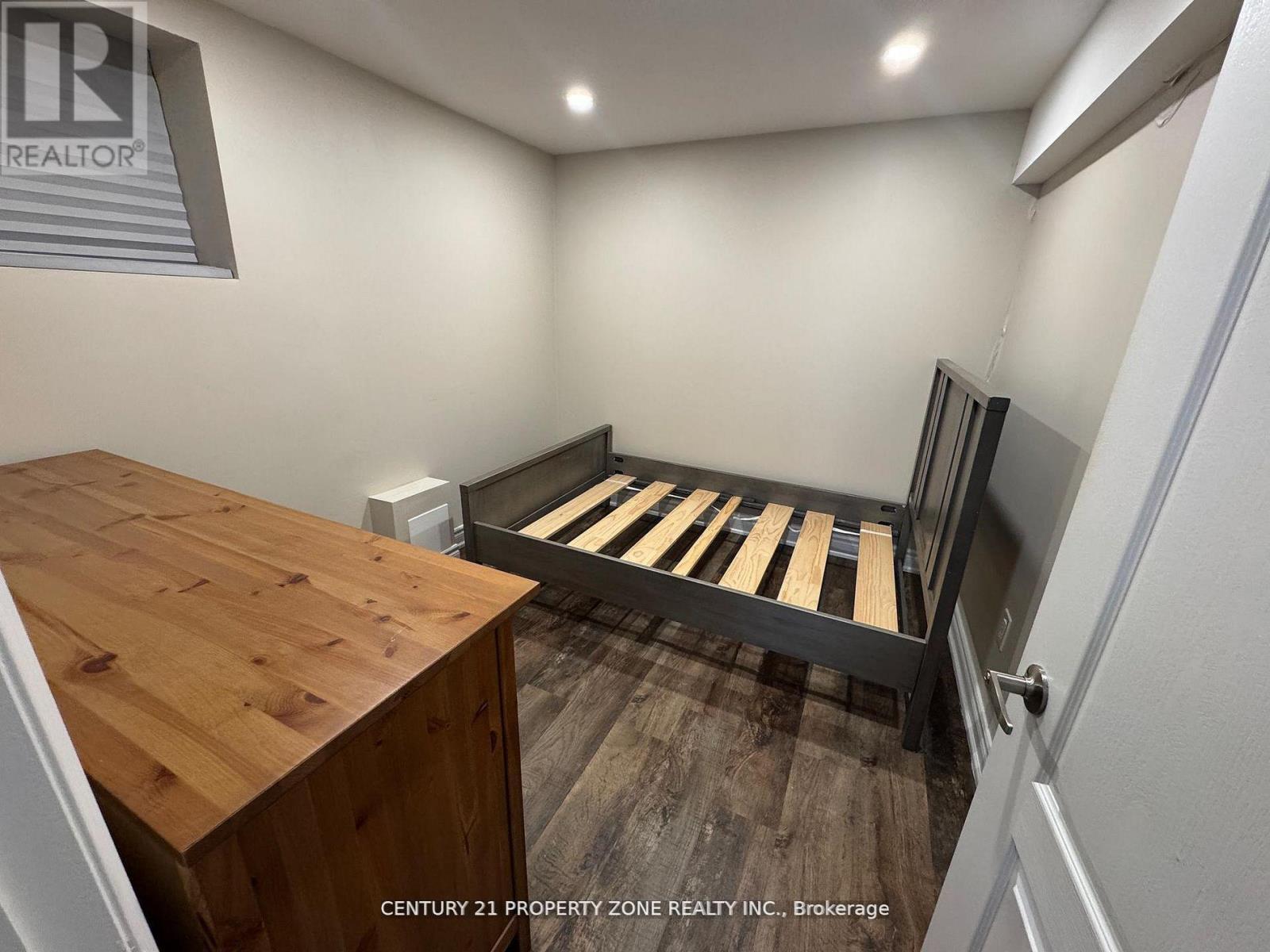 Bsmt - 10 Fort Williams Drive, Brampton, Ontario  L6X 0W5 - Photo 10 - W13034192