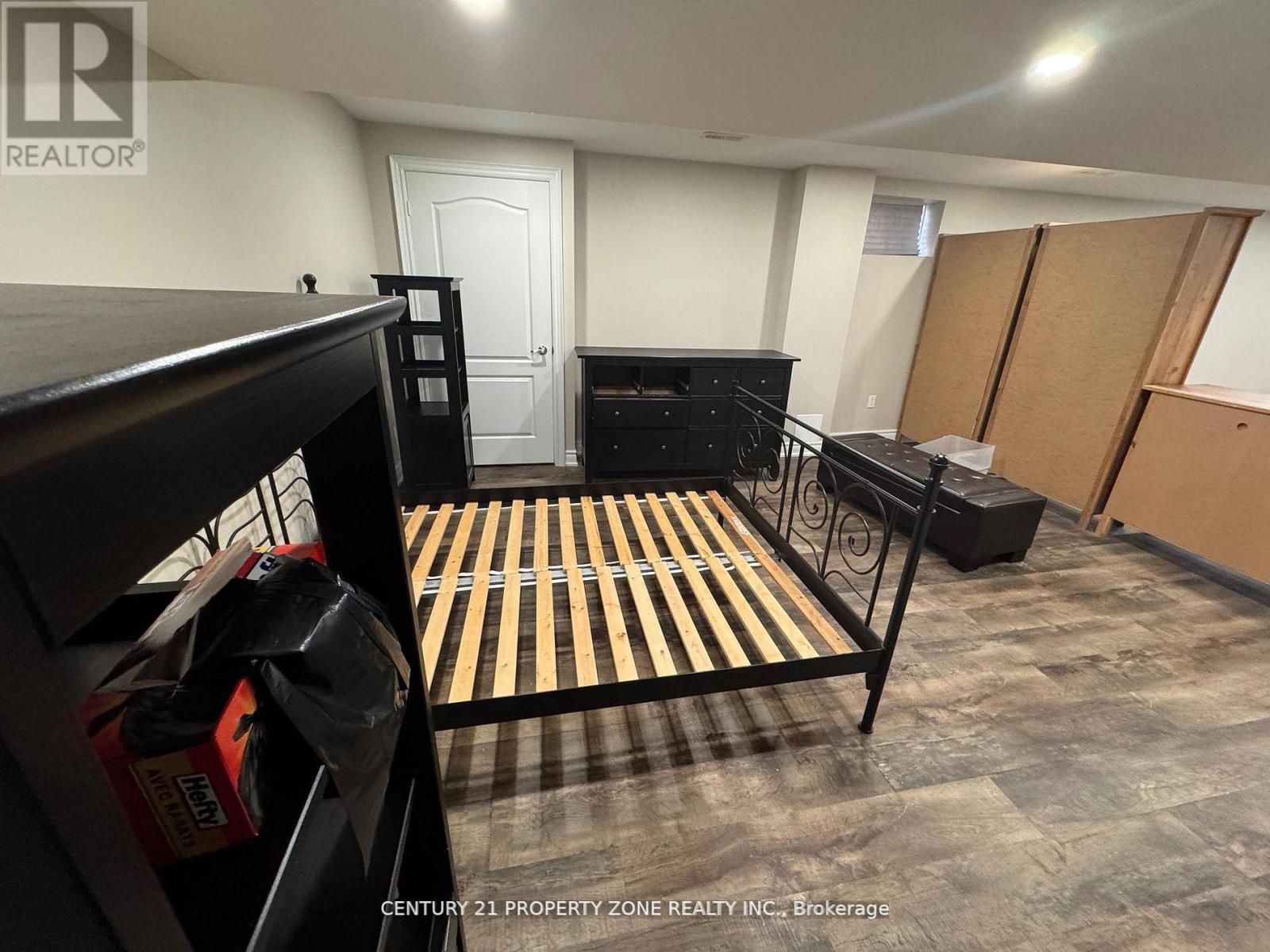 Bsmt - 10 Fort Williams Drive, Brampton, Ontario  L6X 0W5 - Photo 14 - W13034192