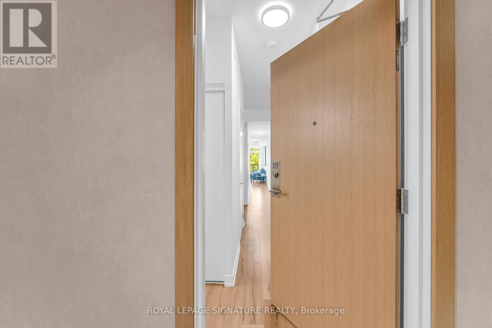 317 - 1195 The Queensway, Toronto, Ontario  M8Z 1R6 - Photo 2 - W13034242