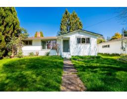 15405 SEMIAHMOO AVENUE, White Rock, British Columbia