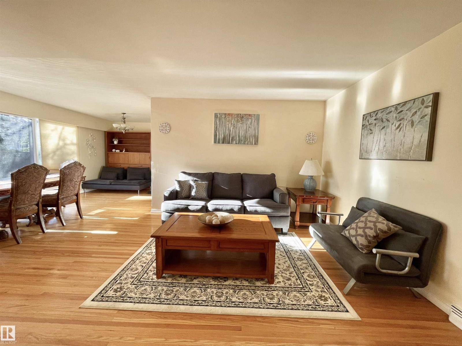 11681 72 Av Nw, Edmonton, Alberta  T6G 0B9 - Photo 4 - E4483692