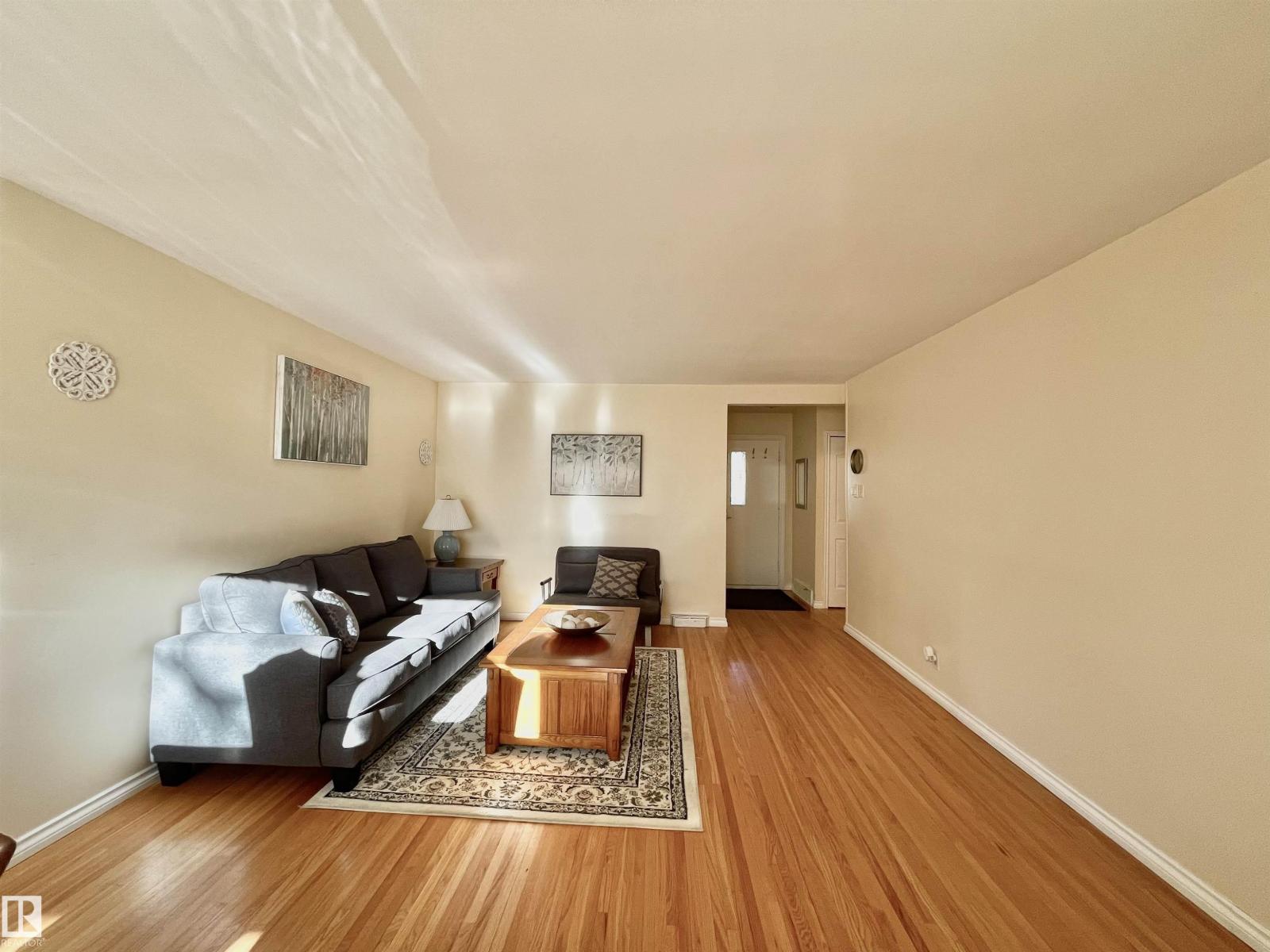 11681 72 Av Nw, Edmonton, Alberta  T6G 0B9 - Photo 5 - E4483692