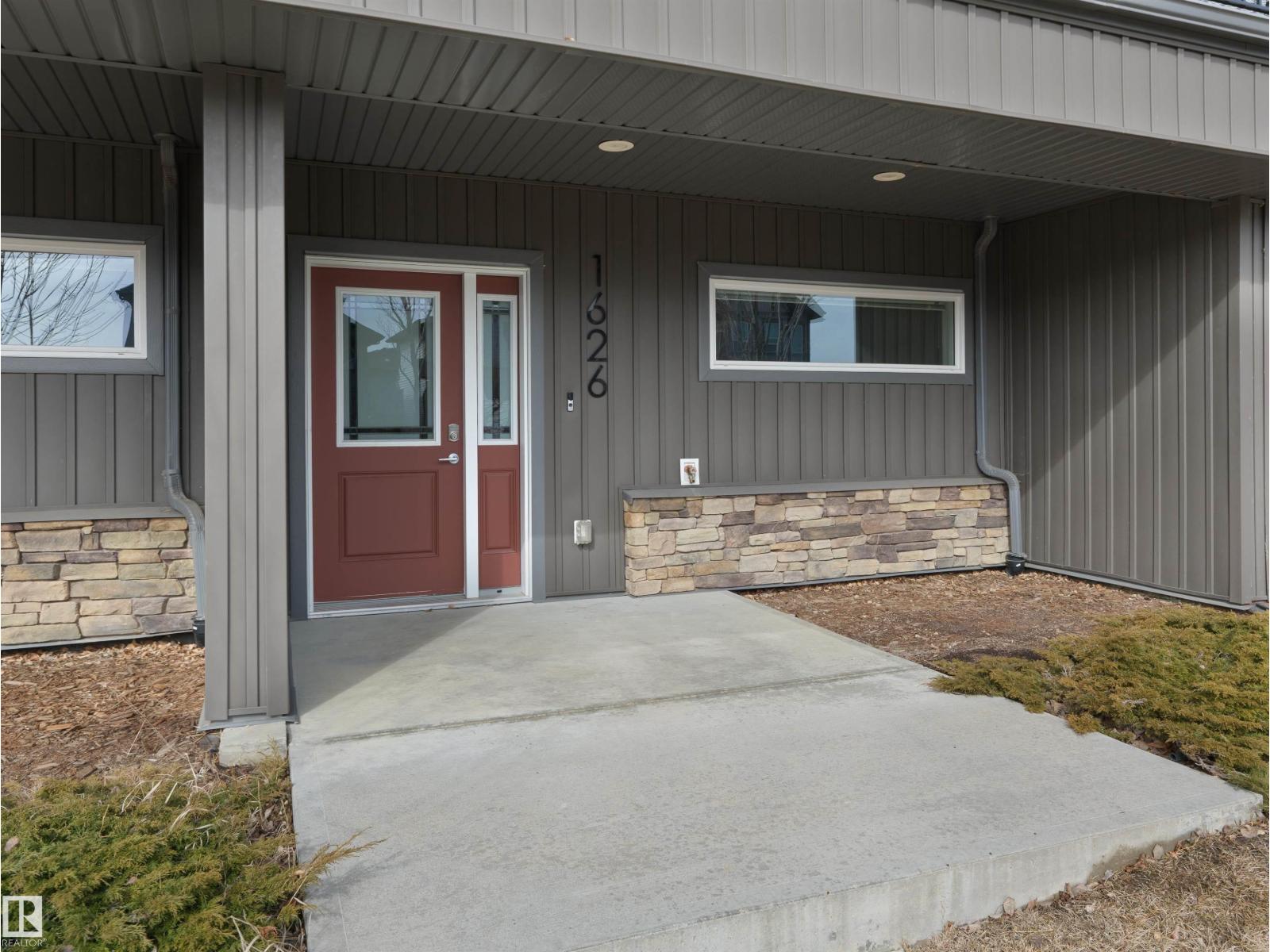 1626 33a St Nw, Edmonton, Alberta  T6T 0K3 - Photo 3 - E4483694