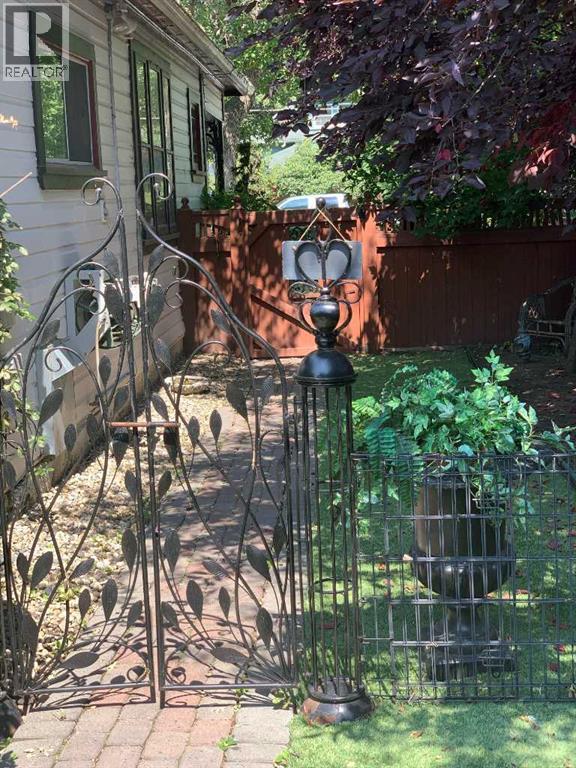 81 Elma Street W, Okotoks, Alberta  T2S 1J9 - Photo 27 - A2303847