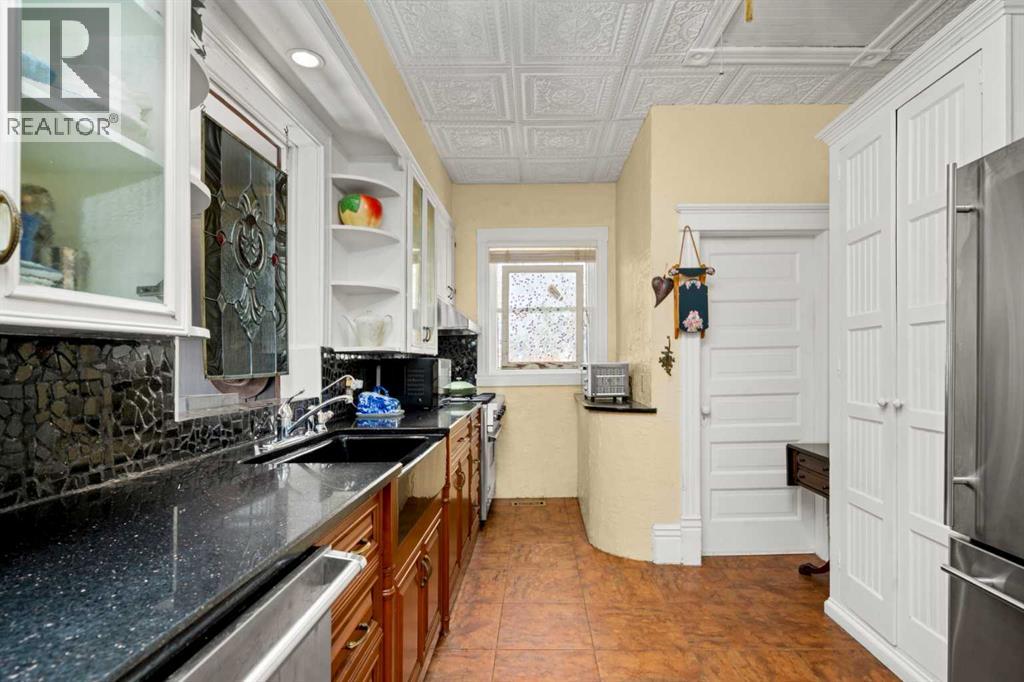 81 Elma Street W, Okotoks, Alberta  T2S 1J9 - Photo 10 - A2303847