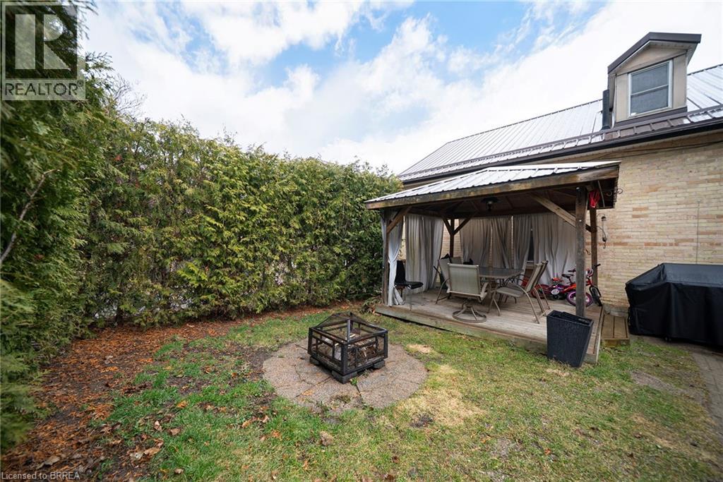 142 Grand River Street N, Paris, Ontario  N3L 2M5 - Photo 15 - 40823432