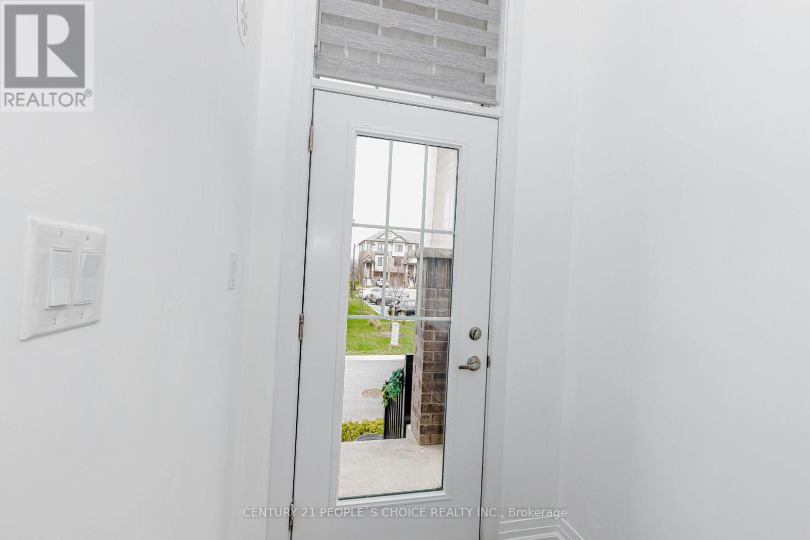 72 - 185 Bedrock Drive, Hamilton, Ontario  L8J 0M5 - Photo 4 - X13034094