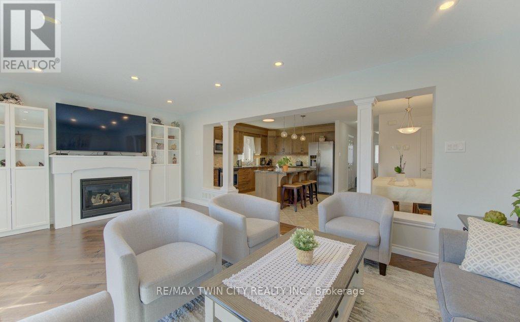 11 Frey Crescent, Kitchener, Ontario  N2E 4L5 - Photo 19 - X13034240