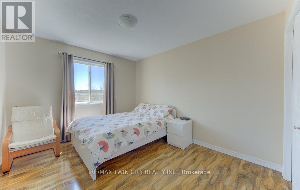 11 Frey Crescent, Kitchener, Ontario  N2E 4L5 - Photo 24 - X13034240