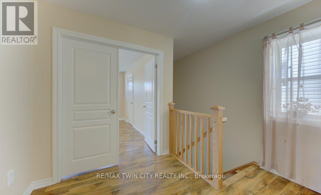 11 Frey Crescent, Kitchener, Ontario  N2E 4L5 - Photo 28 - X13034240