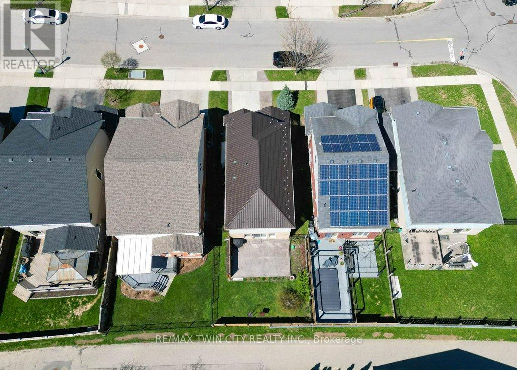 11 Frey Crescent, Kitchener, Ontario  N2E 4L5 - Photo 44 - X13034240