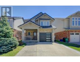 11 FREY CRESCENT, Kitchener, Ontario