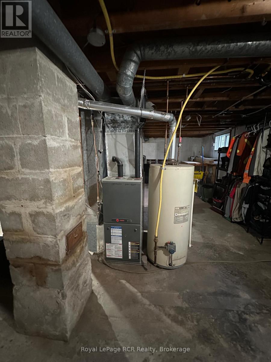 226 Birmingham Street W, Wellington North, Ontario  N0G 2L1 - Photo 30 - X12873820