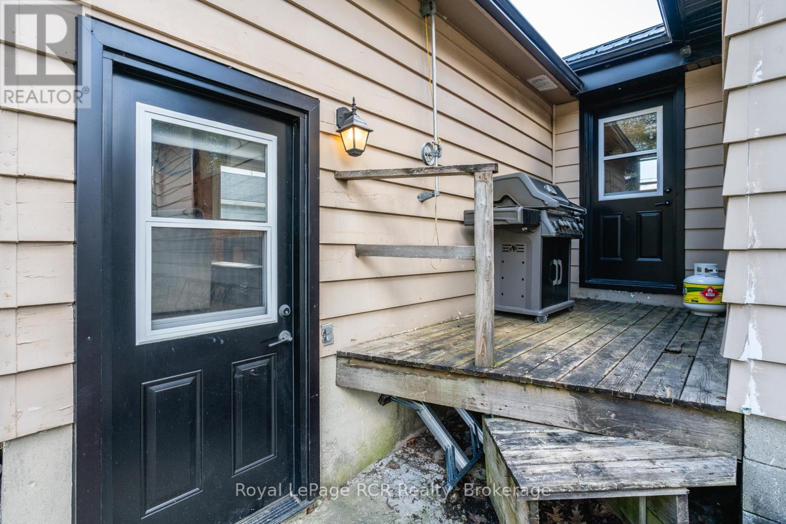 226 Birmingham Street W, Wellington North, Ontario  N0G 2L1 - Photo 35 - X12873820