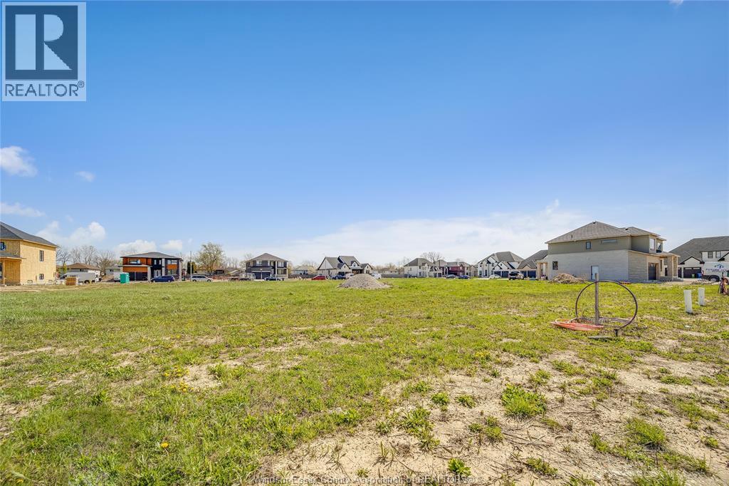 MLS# 26008488: 3691 FARROW AVENUE, Windsor, Canada