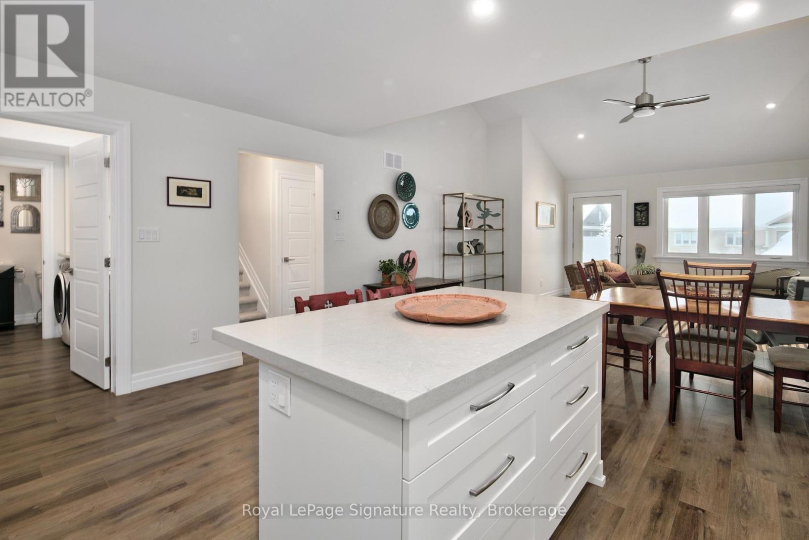 116 Dove Drive, Blue Mountains, Ontario  N0H 2P0 - Photo 6 - X12656870