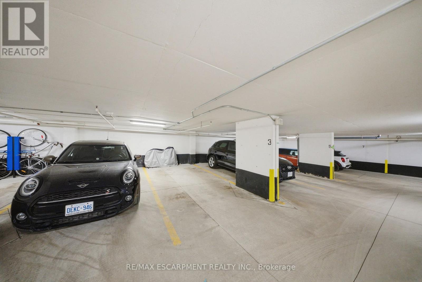 Th1 - 127 Queen Street E, Toronto, Ontario  M5C 1S3 - Photo 35 - C13033940