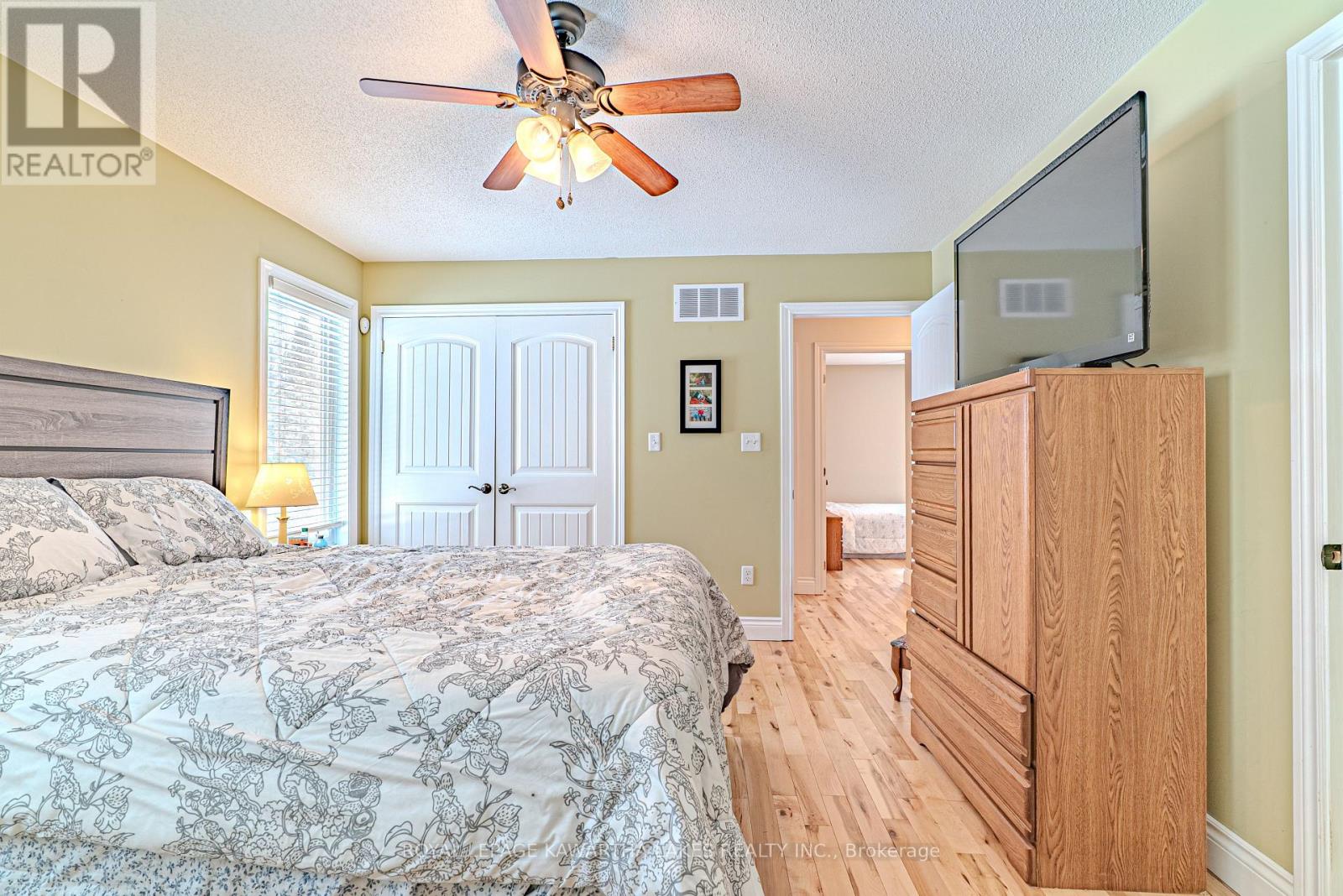 914 County Rd 49, Trent Lakes, Ontario  K0M 1A0 - Photo 23 - X12971700