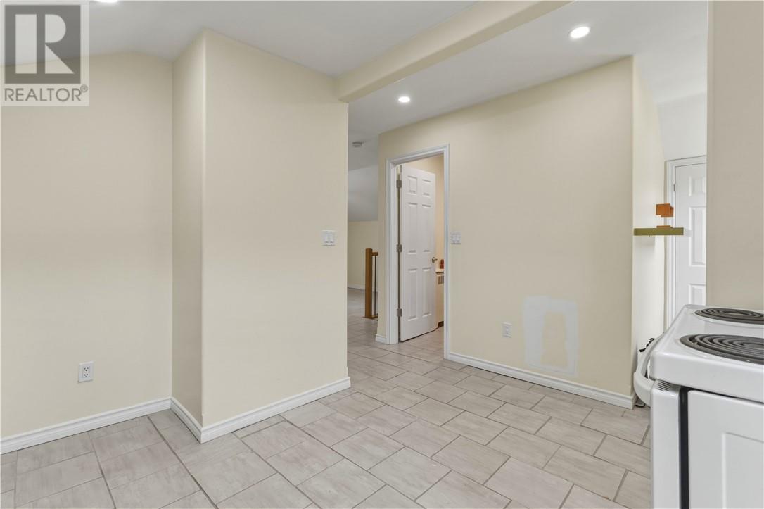 163 Kathleen Street, Sudbury, Ontario  P3C 2L7 - Photo 12 - 2127274