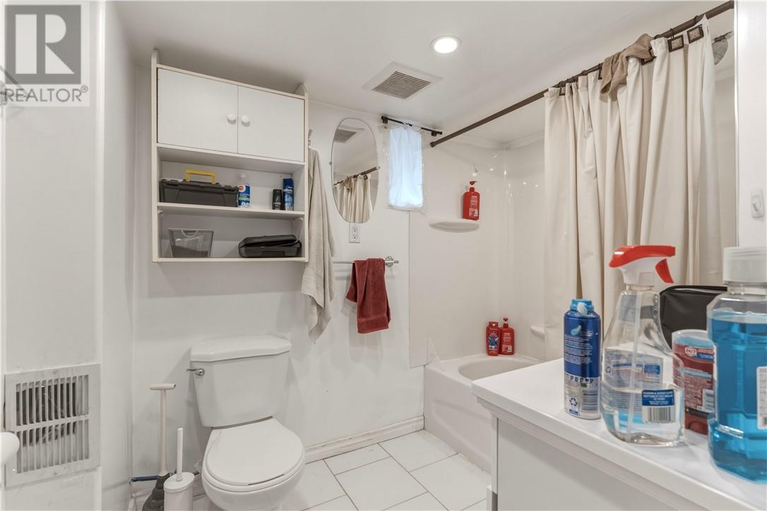 163 Kathleen Street, Sudbury, Ontario  P3C 2L7 - Photo 13 - 2127274