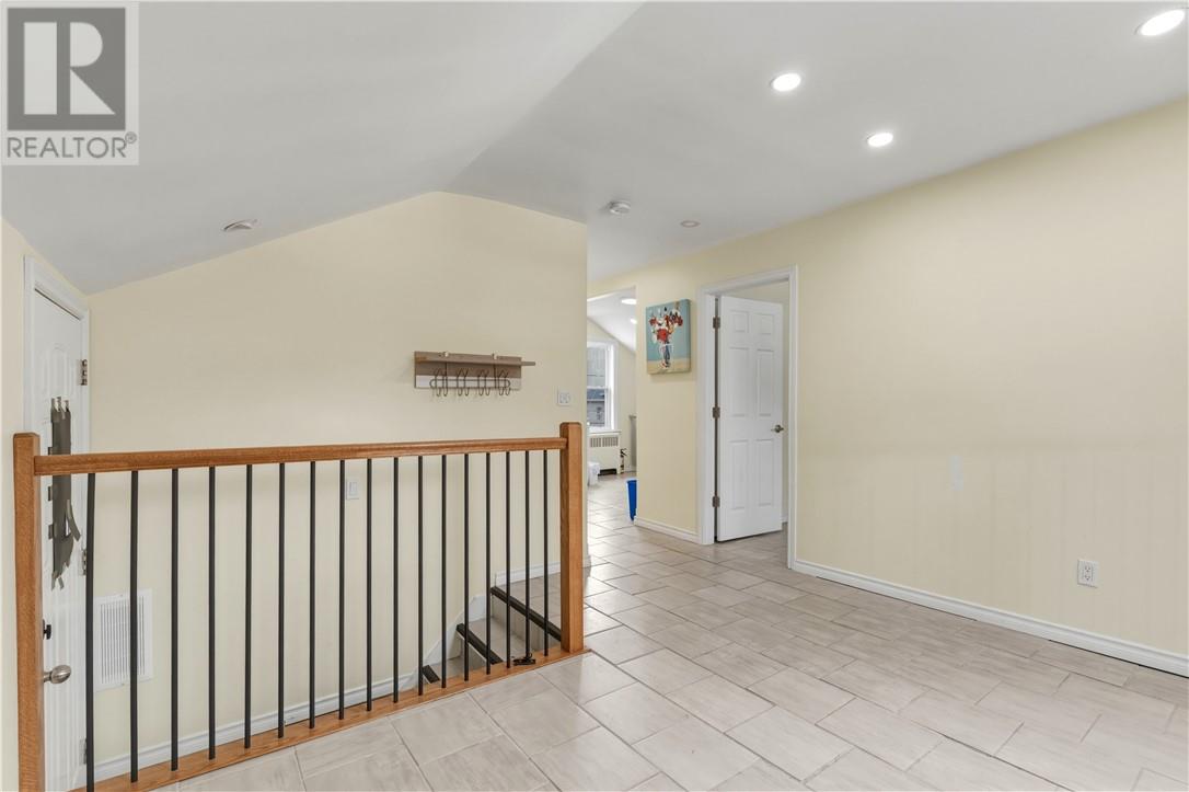 163 Kathleen Street, Sudbury, Ontario  P3C 2L7 - Photo 4 - 2127274