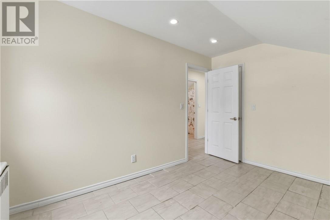 163 Kathleen Street, Sudbury, Ontario  P3C 2L7 - Photo 8 - 2127274