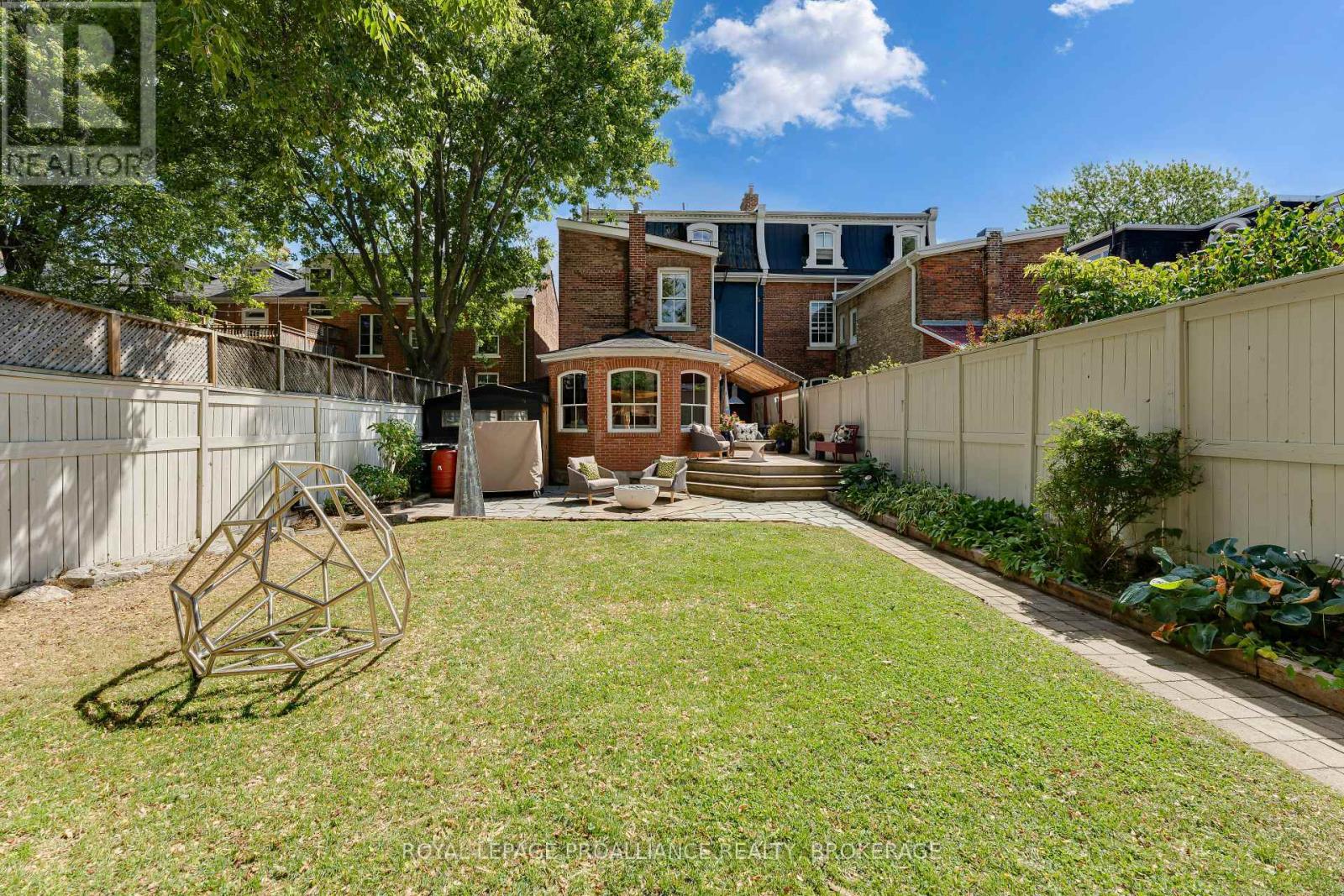 28 Wellington Street, Kingston, Ontario  K7L 3C1 - Photo 40 - X12838144