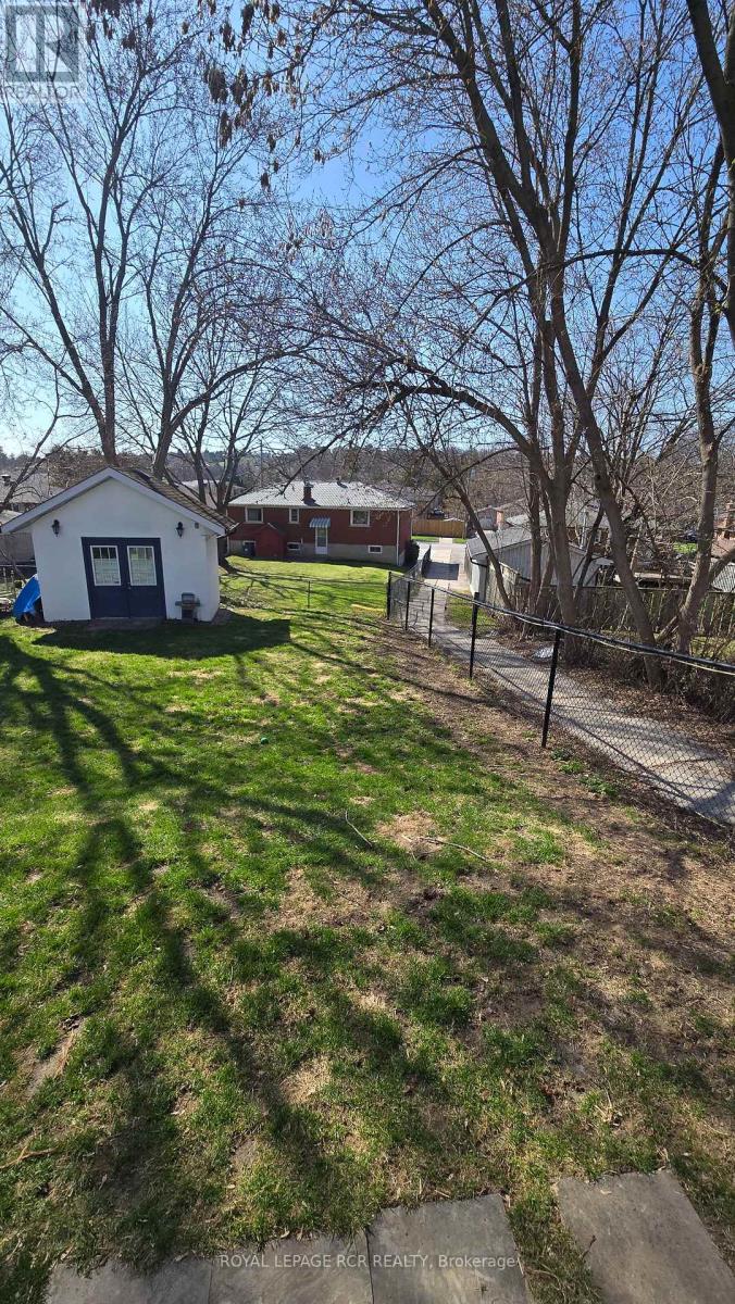 254 Simcoe Road, Bradford West Gwillimbury, Ontario  L3Z 1Y9 - Photo 7 - N13008970