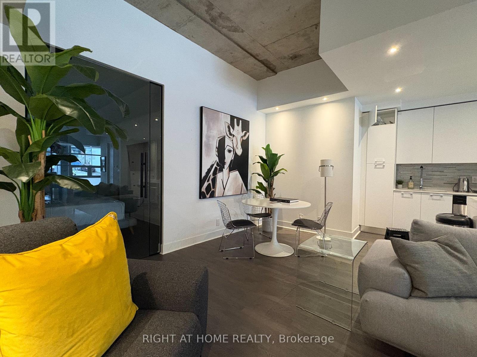 104 - 399 Adelaide Street W, Toronto, Ontario  M5V 1S1 - Photo 17 - C12687368