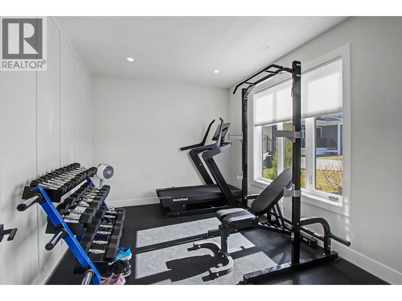 4192-4194 Mears Court, Prince George, British Columbia  V2K 0B1 - Photo 29 - R3114853