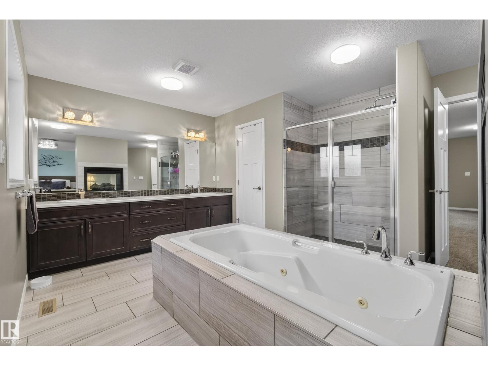 2110 53 St Sw, Edmonton, Alberta  T6L 3K3 - Photo 31 - E4483695