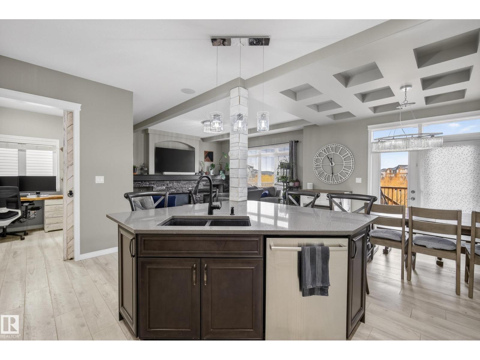 2110 53 St Sw, Edmonton, Alberta  T6L 3K3 - Photo 14 - E4483695