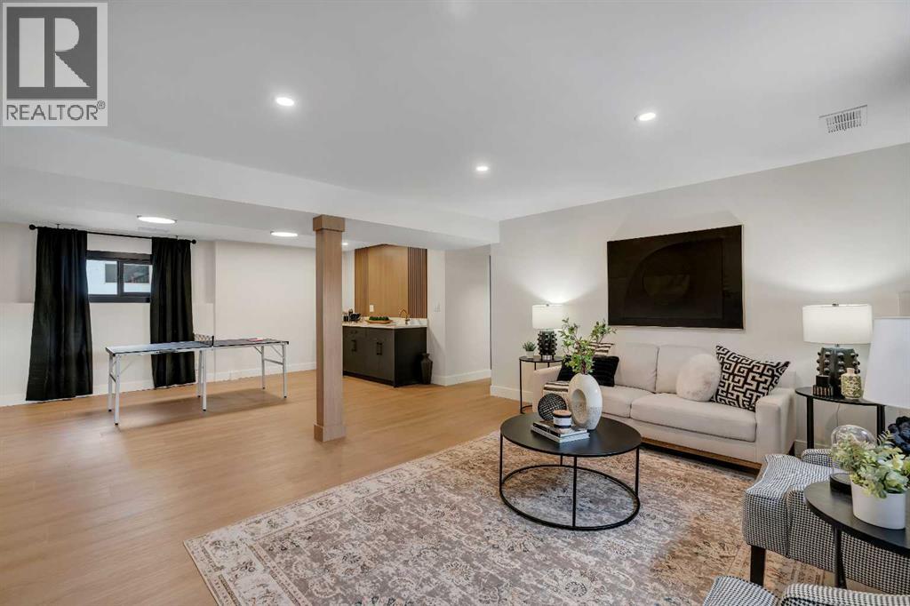 2416 Palliser Drive SW, Calgary, Alberta  T2V 3S7 - Photo 26 - A2292807