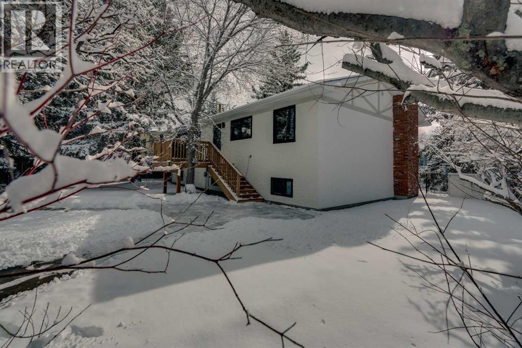 2416 Palliser Drive SW, Calgary, Alberta  T2V 3S7 - Photo 32 - A2292807