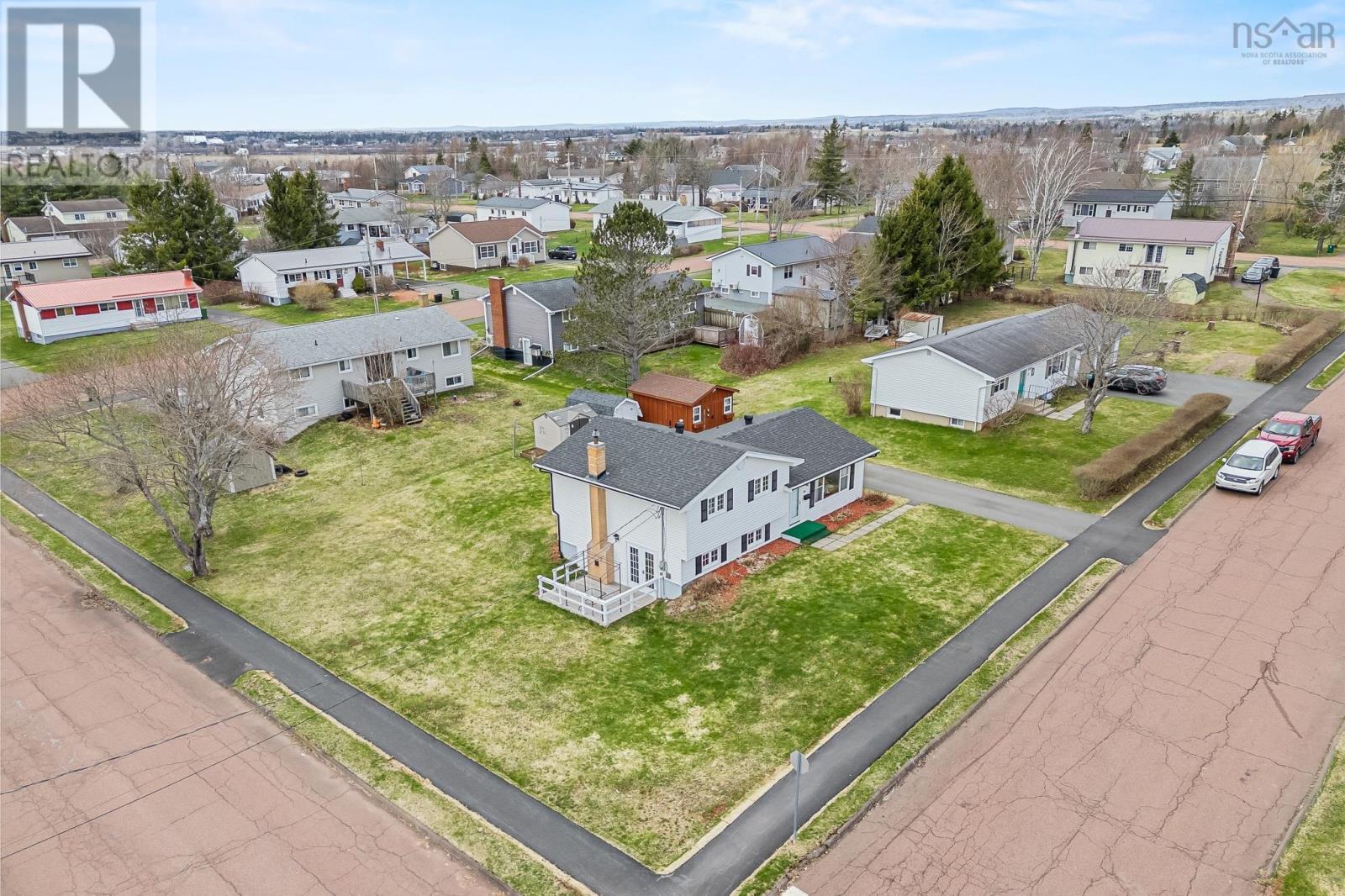 16 Thompson Drive, Bible Hill, Nova Scotia  B2N 5L6 - Photo 2 - 202608337