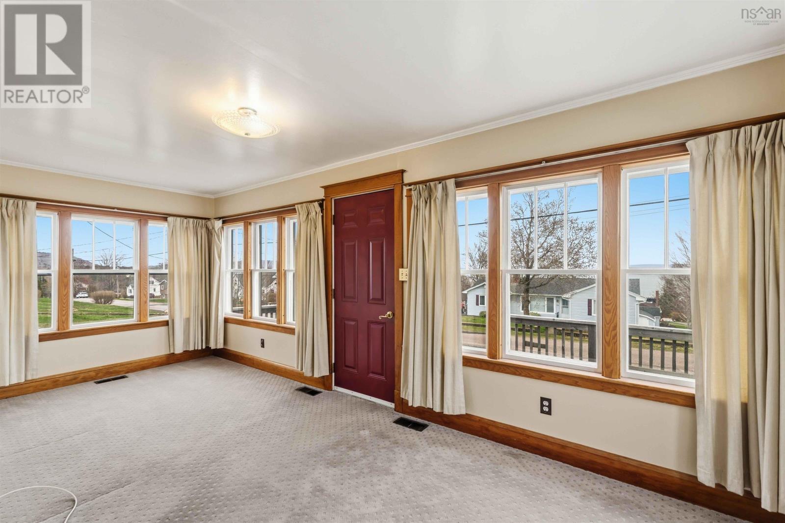 151 King Street, Digby, Nova Scotia  B0V 1A0 - Photo 11 - 202608339