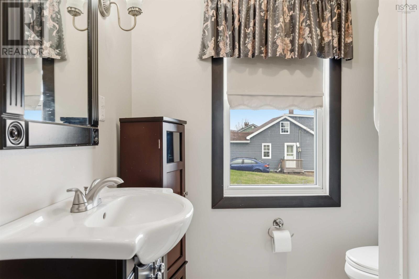 151 King Street, Digby, Nova Scotia  B0V 1A0 - Photo 21 - 202608339