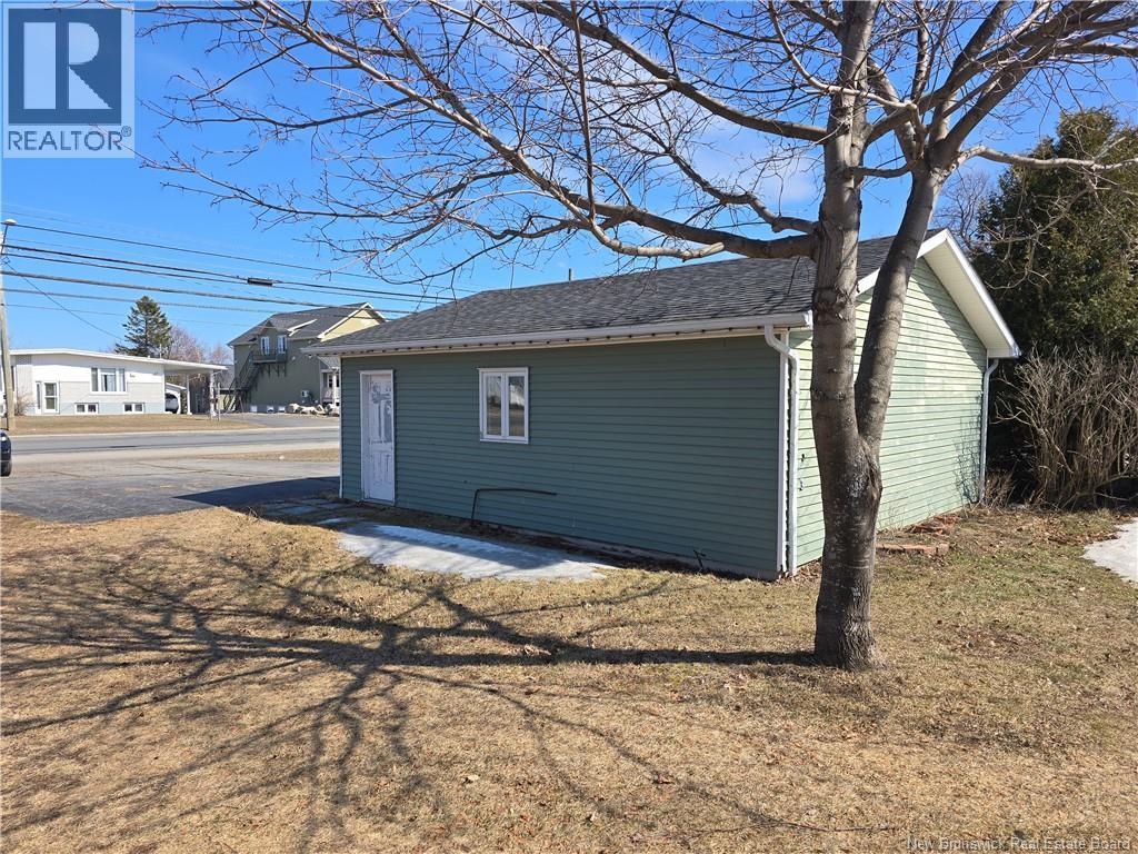 678 Principale, Petit-Rocher-Nord, New Brunswick  E8J 1V1 - Photo 3 - NB135684