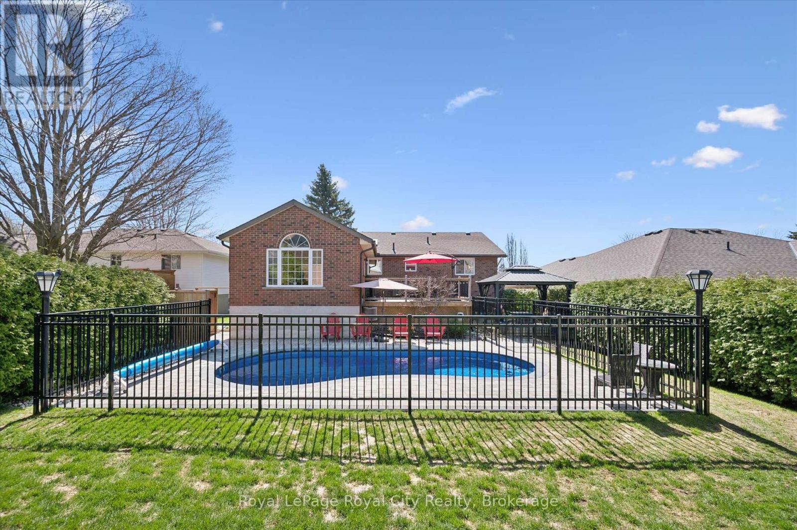 278 Colborne Street, Centre Wellington, Ontario  N0B 1S0 - Photo 32 - X12871028