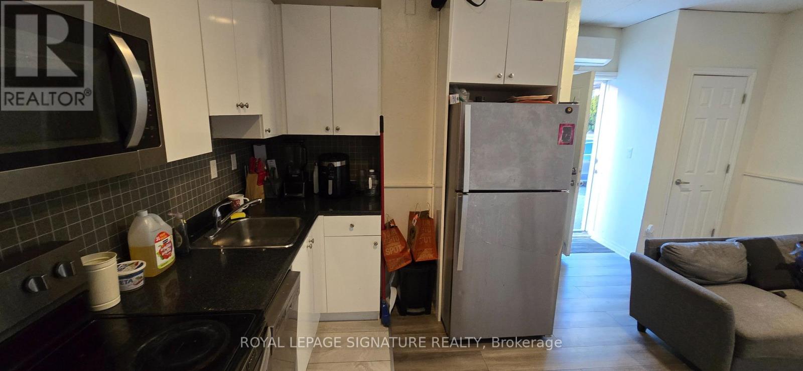 4 - 496 Horner Avenue, Toronto, Ontario  M8W 2B8 - Photo 5 - W12966828