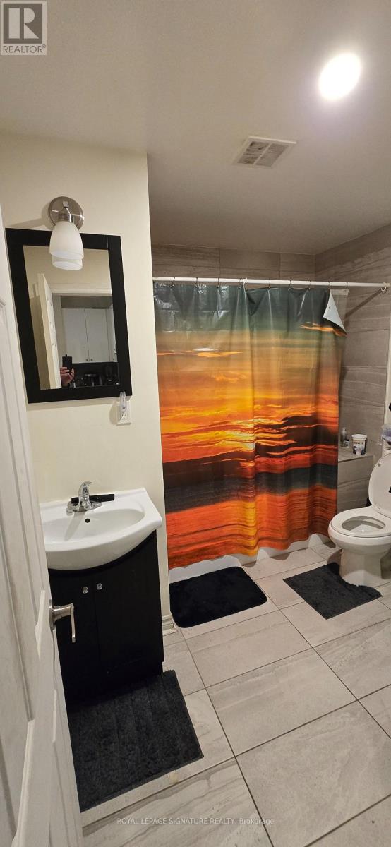 4 - 496 Horner Avenue, Toronto, Ontario  M8W 2B8 - Photo 7 - W12966828