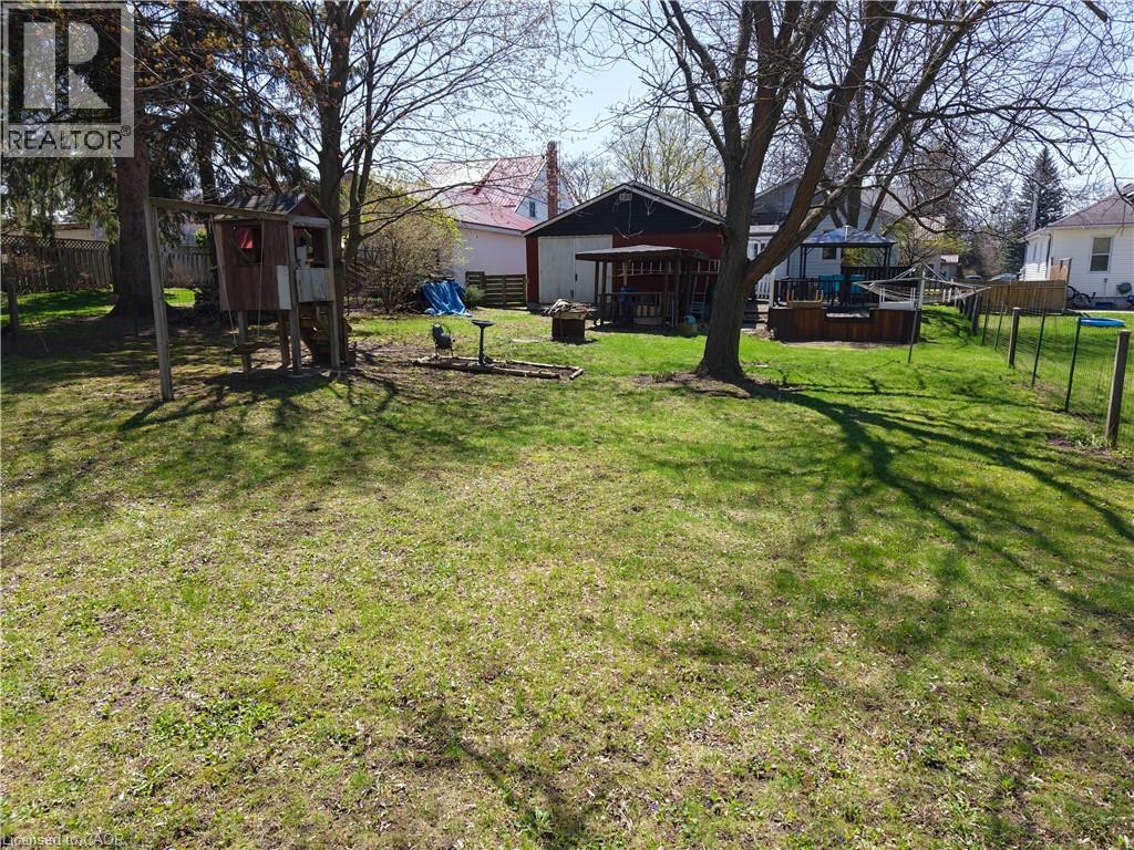 167 Eastern Avenue, Delhi, Ontario  N4B 1R8 - Photo 3 - 40823099