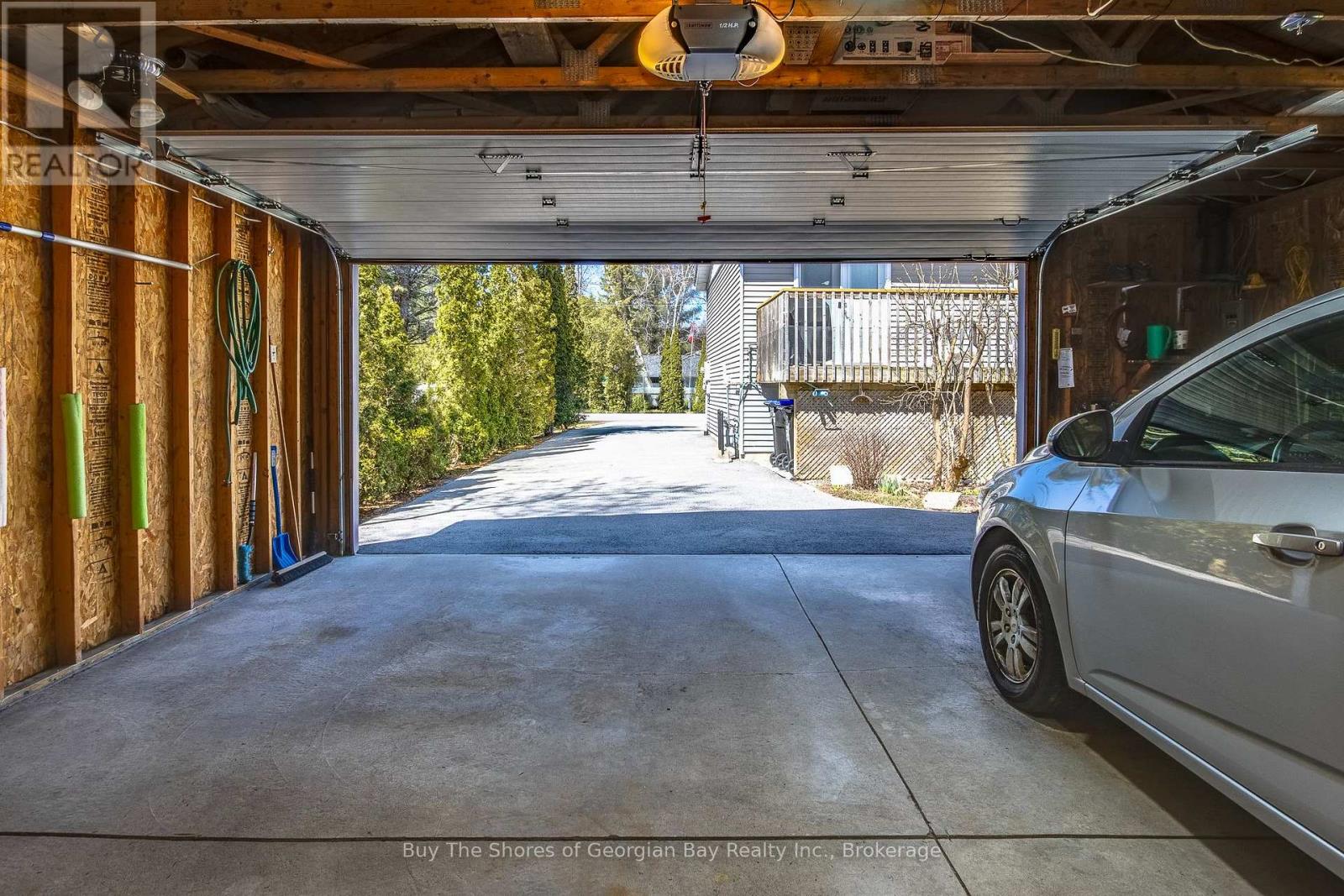 147 Lumber Road, Tay (Victoria Harbour), Ontario  L0K 2A0 - Photo 34 - S13034556