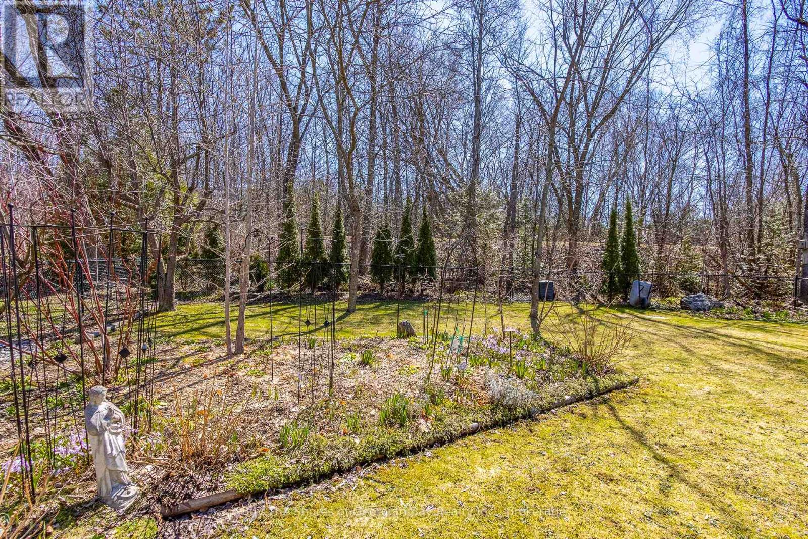 147 Lumber Road, Tay (Victoria Harbour), Ontario  L0K 2A0 - Photo 37 - S13034556